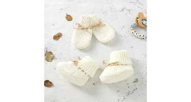 Booties & Mittens – Zacht & Warm – Handschoenen en Schoentjes Set Wit / 11 (0–3 maanden) | Educatief Speelgoed