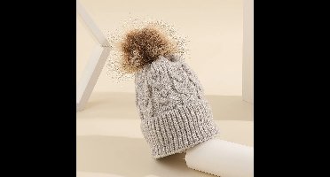 Mini Fashion™ - Eigen lettertype - Muts met pompon Grijs / 10 | Educatief Speelgoed