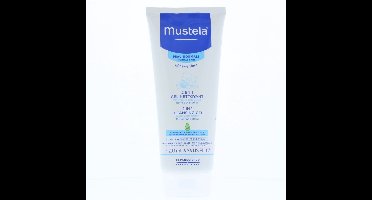 Mustela Bebe 2 In 1 Cleansing Gel (normal Skin) 200 Ml