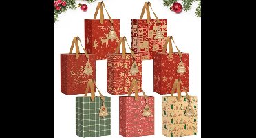 Kerstpapieren Zak - Kerstmis Kraft Cadeauzakjes - Kerstmis Cadeauzakjes met Handvatten - 8 Ontwerpen Papieren Zakjes - Kerstmis - Kerstmis Papieren Cadeauzakjes - Snoepzakjes met Handvatten - 24 Stuks - 27 x 21 x 11 CM
