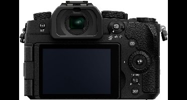 Panasonic LUMIX G97 + 14-140mm f/3.5-5.6