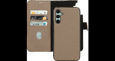 Mobiparts hoesje geschikt voor Samsung Galaxy A34 5G - Wallet 2-in-1 Boekhoesje - MagSafe - Echt Leder - Uitneembare Case - Sterke Magneet Sluiting - Contactloos betalen - Beige