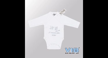 VIB® - Rompertje (overslag) Luxe Katoen - 9 maanden later (Wit) - Babykleertjes - romper - rompertjes - rompertjes met tekst - baby cadeau - baby aankondiging - overslagromper