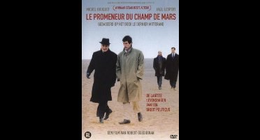 Le Promeneur Du Champ De Mars