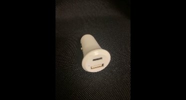 Grundig - Auto oplader USB-c ABS - Oplader - kunststof