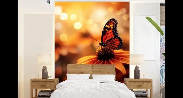 Behang - Fotobehang Vlinder - Bloemen - Oranje - Breedte 160 cm x hoogte 220 cm