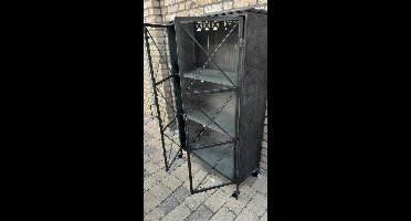 Kast - Metaal - Industrieel - Zwart - op wieltjes - Glas - 143x82x37cm.
