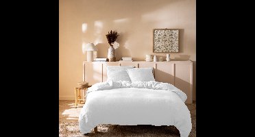 Matt & Rose Dekbedovertrek - Hotelmaat - Wit - 260 x 240 + (2x)65 x 65 cm - Mousseline Katoen