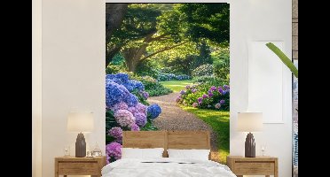 Behang - Fotobehang Hortensia- Park - Pad - Breedte 145 cm x hoogte 220 cm