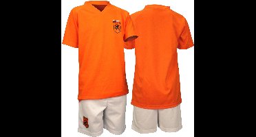 Voetbalset Supporter - WK Nederlands Elftal voetbalbroek & shirt Junior - Oranje/Wit - Maat 128