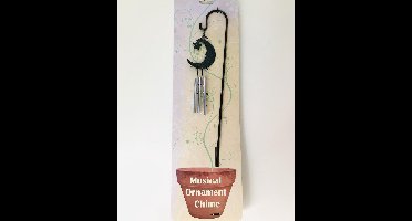 Nature's Melody windgong maan hangend op tuin prikker.9x46c0.5cm. Metalen Tuinsteker. tuindecoratie. Tuinsteker windgong met uil. U krijgt nog een windgong 7x17x2cm van sleepy hollow  gratis bij.
