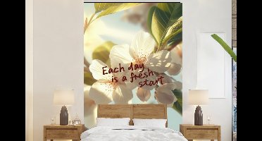 Behang - Fotobehang Bloesems - Zonlicht - Quote - Wit - Breedte 160 cm x hoogte 240 cm