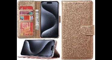 Hoesje geschikt voor iPhone 15 Pro Max - Bookcase - Pasjeshouder - Kunstleer - Goud
