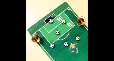 Voetbal Drinkspel - Drankspel met Shotglaasjes - Speelmat 120x30 cm - Partyspel Volwassenen