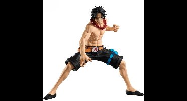 Bandai One Piece - Grandista Figuur - Portgas D. Ace