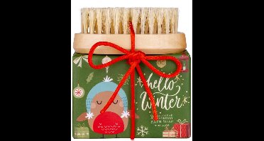 green-goose® Zeep & Nagelborsteltje Giftset - 100g handgemaakte zeep - frisse, winterse geur van dennennaalden en bessen.
