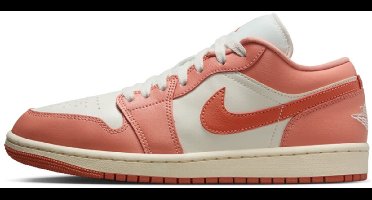 Jordan Air Jordan 1 Low - Sneakers - Maat 44 - Sail/Light Madder Root/Pale Ivory - Air Jordan 1 - Lifestyle - Dames Sneakers voor Vrouwen
