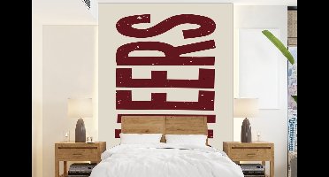 Behang - Fotobehang Red - Cheers - Decoratie - Beige - Breedte 160 cm x hoogte 220 cm