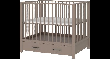 Europe Baby Robin II Box Met Lade Chestnut