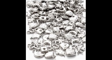 Zilveren bedels, afm 15-20 mm, gatgrootte 3 mm, ca. 200 stuk, 80 gr