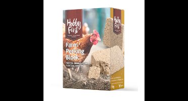 16x HobbyFirst Farm Pecking Block 1 kg