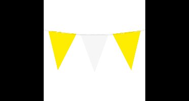 Feest/verjaardag Vlaggenlijn - geel/wit - 10 m - 15 vlaggetjes - binnen/buiten - kunststof