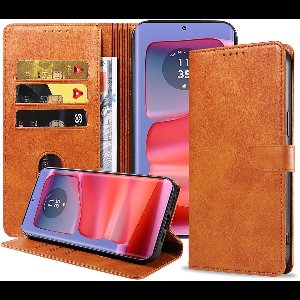 Geschikt voor Motorola Edge 50 Pro Telefoonhoesje Kunstleer met Magnetisch lipje en Pasjeshouder Book Case met Klepje - Walletcase with Cardslot - Bruin - Smartphonica geschikt voor Motorola Edge 50 Pro