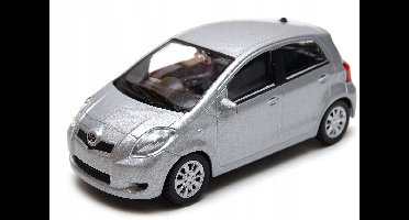 Welly Toyota Yaris modelauto schaal 1:43
