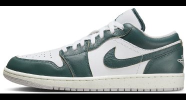 Jordan 1 Low SE Oxidized Green