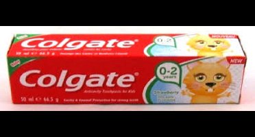Colgate - Aardbeismaak - Kindertandpasta - Voor 0 tot 2 jaar oud - 50ml