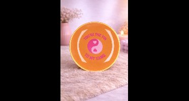 Glazen Bord ‘Yin & Yang Love’ | Bord met tekst | Decoratie | Wonen | Cadeau | Spreukbord | Moederdag | Gebaksbord | Dessertbord | Liefde | Geluk | Verrassing