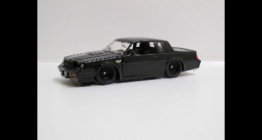 Jada Toys 1/24 Dom's Buick Grand National "Fast & Furious"