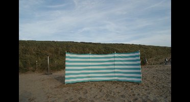 Strand Windscherm 4 meter Dralon Turquoise/wit met houten stokken