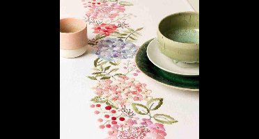 Rico Design voorbedrukte hortensia tafelloper 68303.52.18 borduren 45x100cm