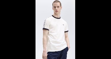 Fred Perry Taped Ringer regular fit T-shirt M6347 - korte mouw O-hals - Snow White - wit