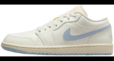 Nike Air Jordan 1 Low - Maat 40 - Sail / Ghost Blue / Coconut Milk - Sneakers Dames -