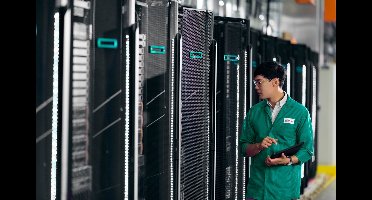 HPE DL380 GEN11 LFF ODD/DP Enablement-kit