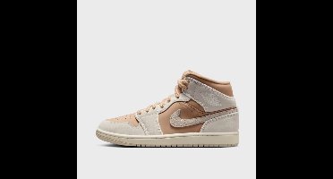 Nike Air Jordan 1 Mid SE - Maat 42 - "Cozy Girl" Hemp Brown - Sneakers Dames