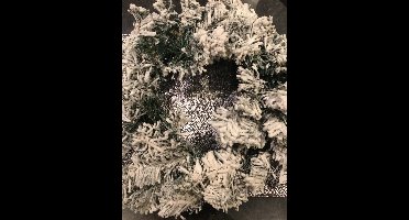 Kerstkrans met sneeuw 33cm diameter