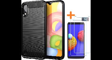 Hoesje Geschikt Voor Samsung Galaxy A01 Core hoesje Geborsteld Zwart siliconen Carbon Fiber Optics - Brushed Silicone Colour TPU Cover Screenprotector 2 pack
