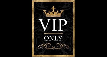 VIP Only​. Koelkastmagneet 8 cm x 6 cm.