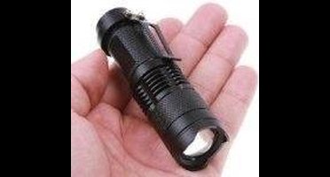 ABC-led 300 Lumens LED zaklamp mini black 9,3 CM ABC-led