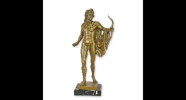 A BRONZE SCULPTURE OF APOLLO BELVEDERE